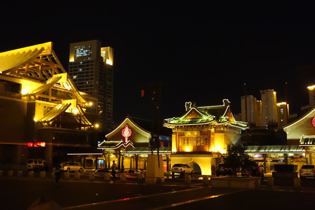 Gold Souk Dubai Jewelry Buying Guide