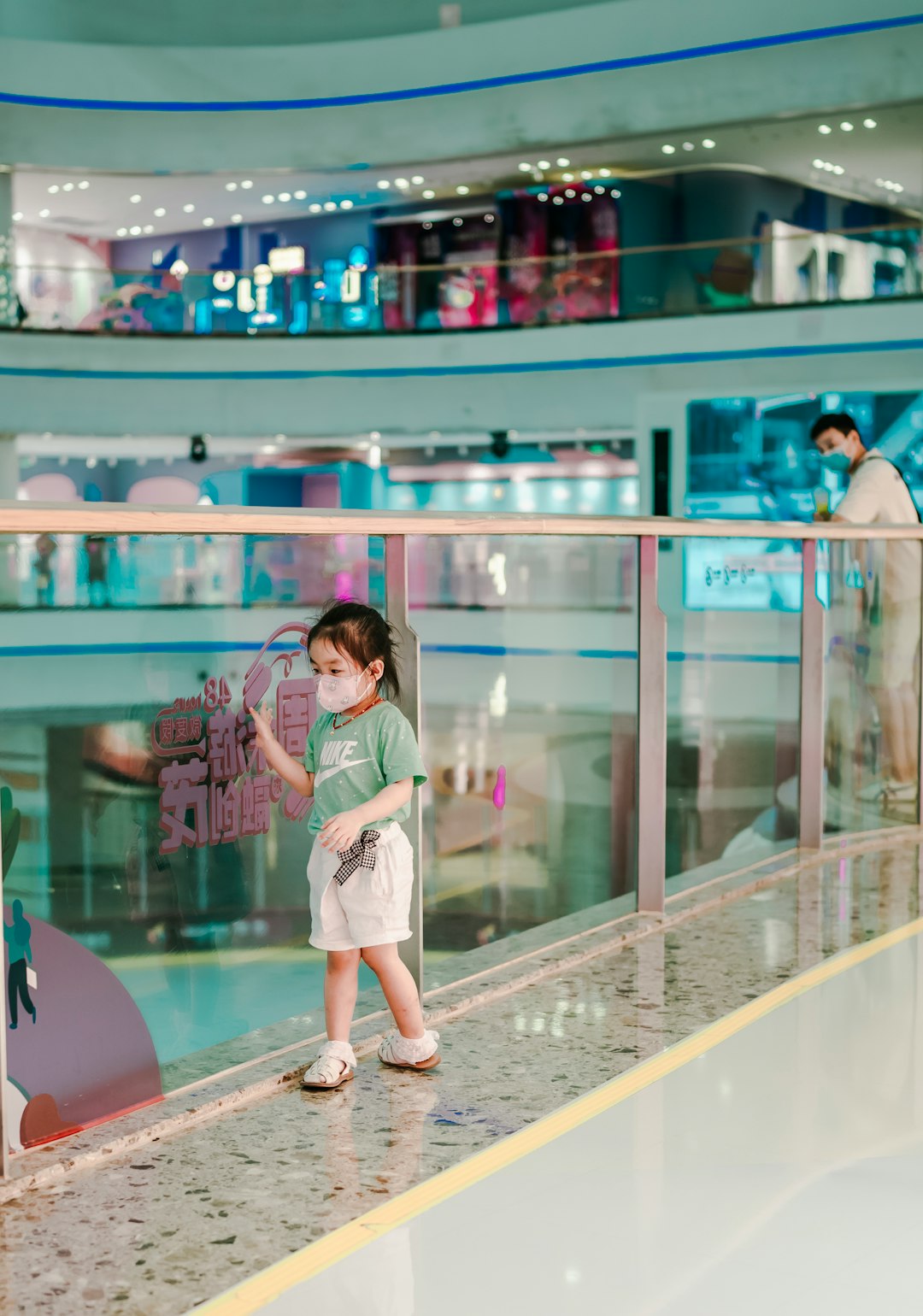 Dubai Babysitting & Childcare Services for Tourists