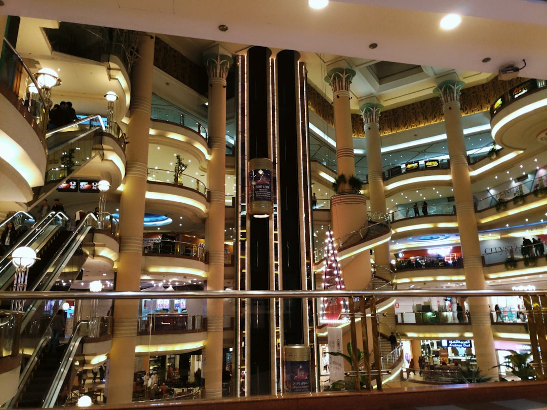 Em Sherif Dubai Mall – Experience Guide