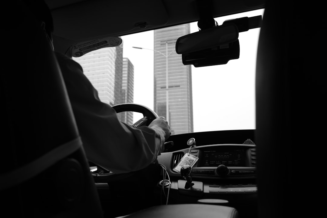 Dubai Uber Careem Comparison – Experience Guide