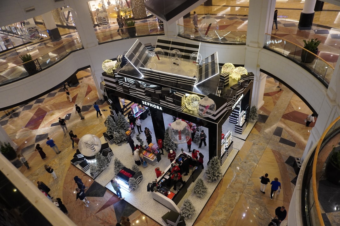 Dubai Cosmetics Beauty Shopping – Experience Guide