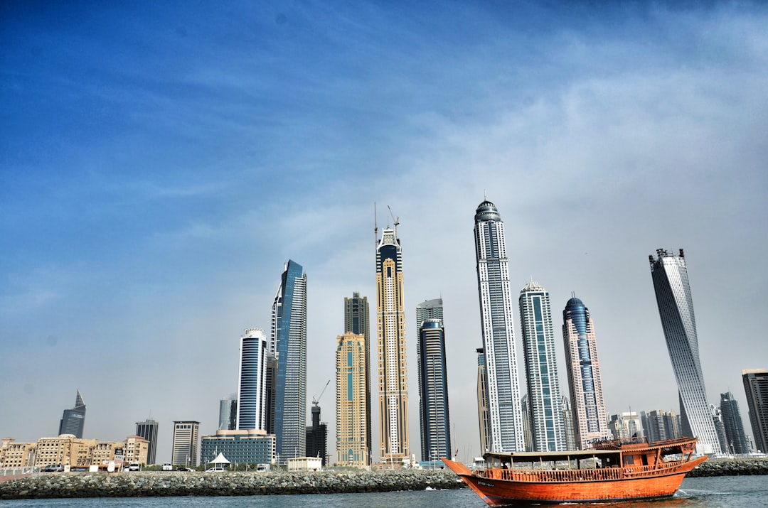 Dubai Bargaining Souks – Experience Guide