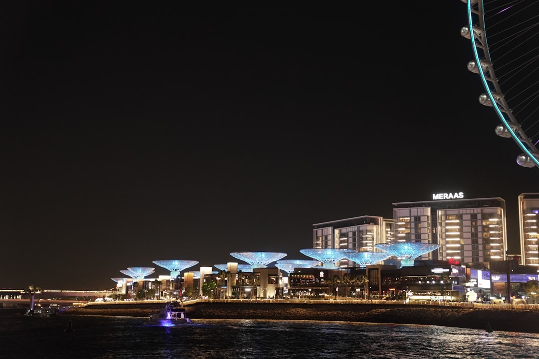 Dubai Marina Walk Nightlife – Experience Guide