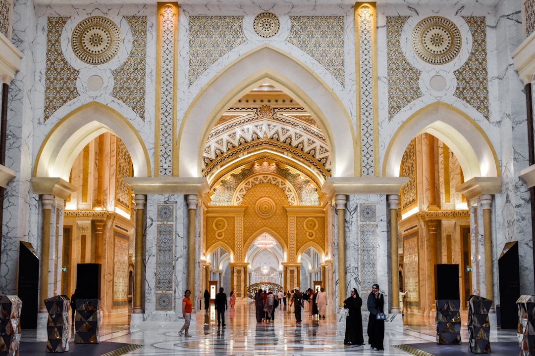 Abu Dhabi Qasr Al Watan – Experience Guide