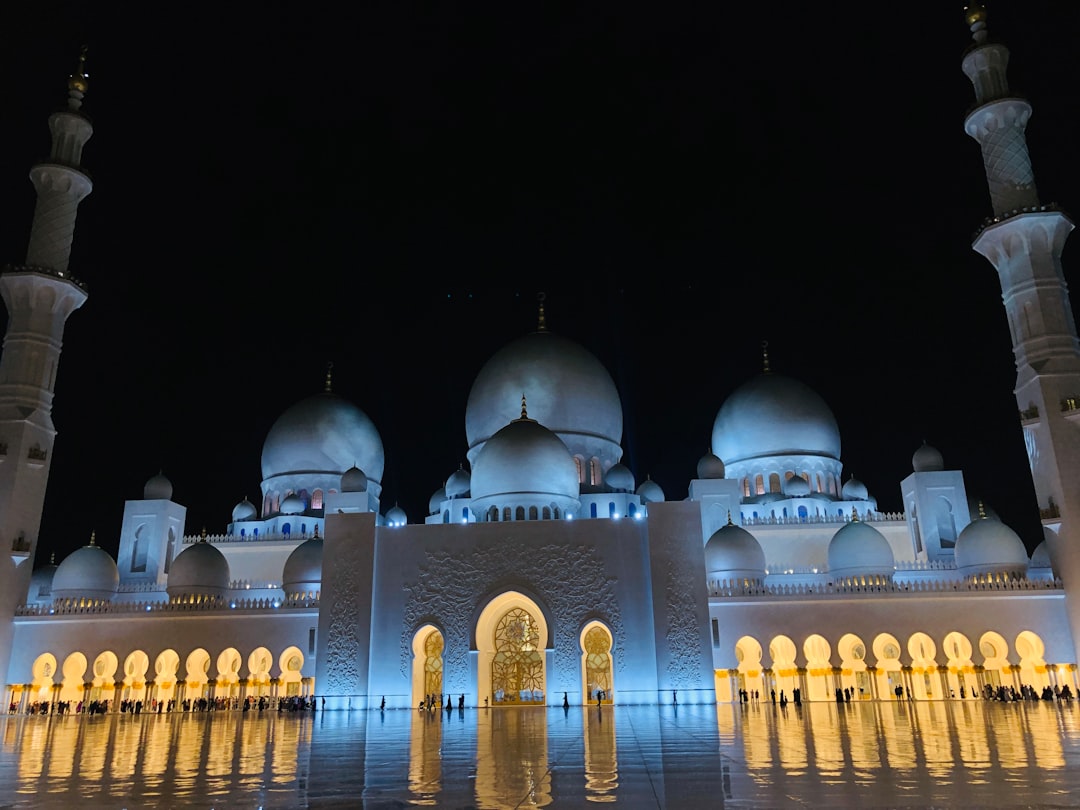 Abu Dhabi Dubai Tourism – Experience Guide