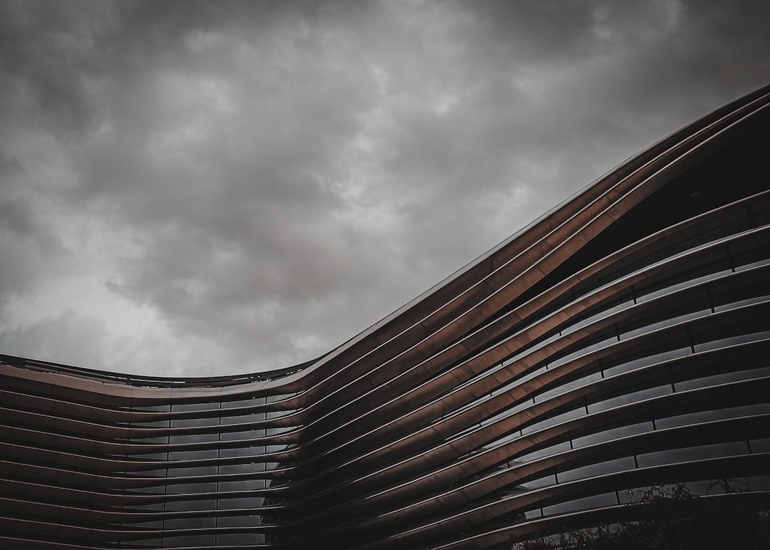 Dubai Architecture Photography – Experience Guide